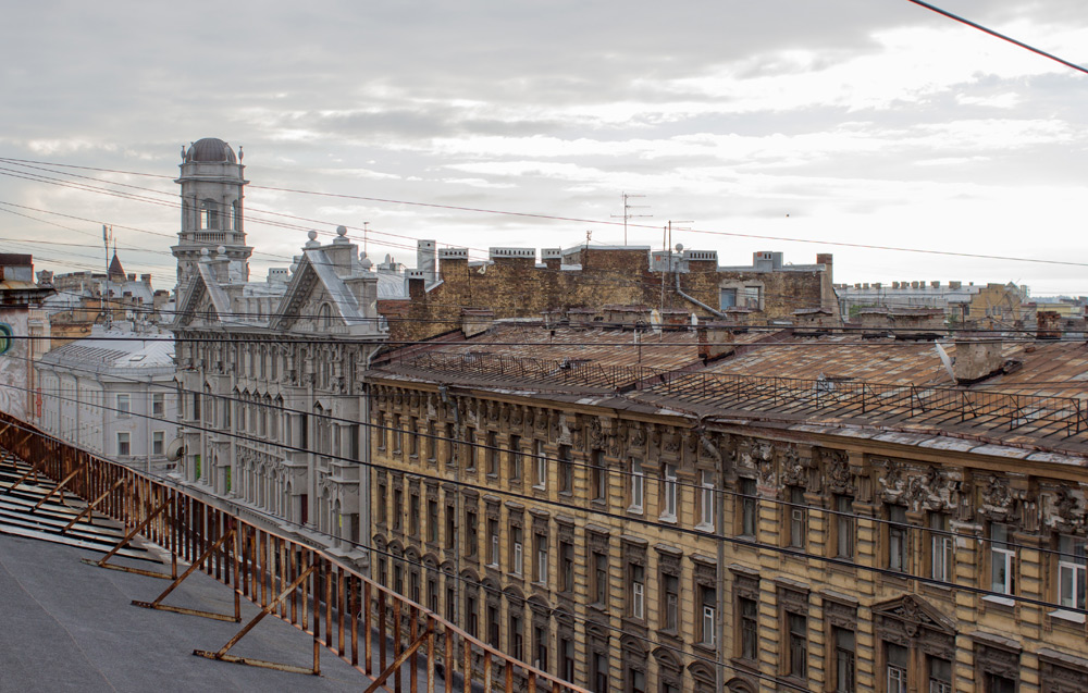 Вид на Загородный проспект с крыш Санкт-Петербурга